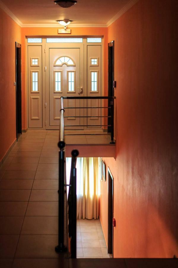 Villa Imperija Guesthouse ブドヴァ エクステリア 写真
