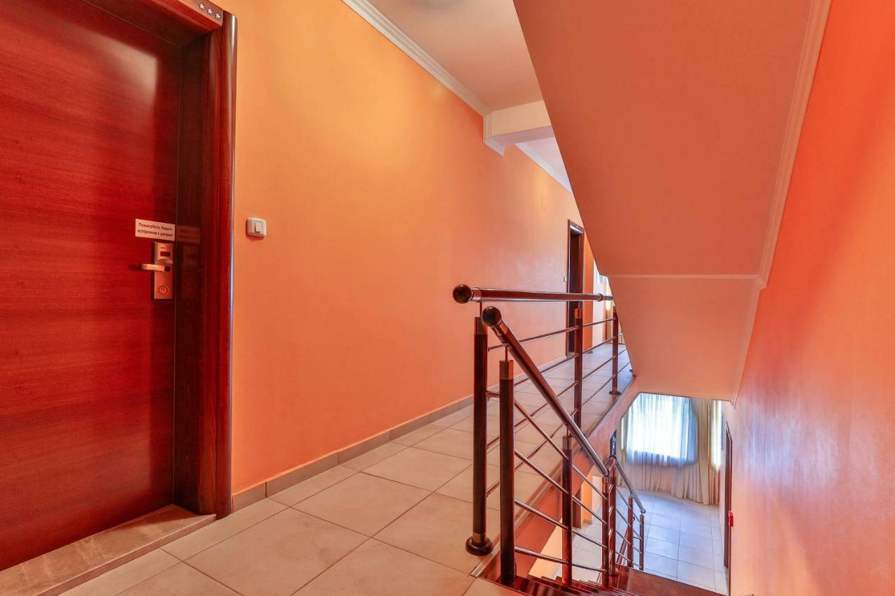 Villa Imperija Guesthouse ブドヴァ エクステリア 写真