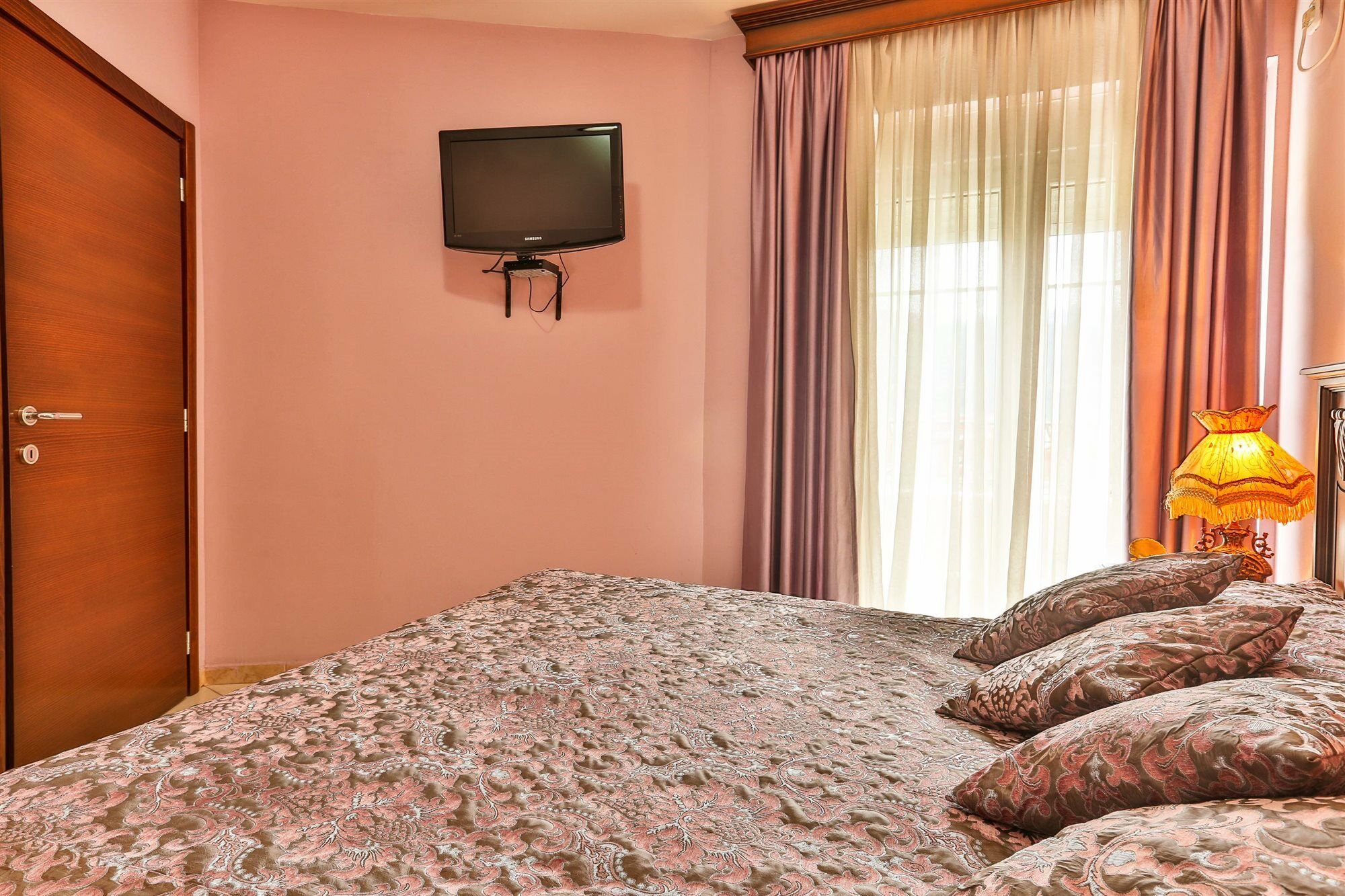 Villa Imperija Guesthouse ブドヴァ エクステリア 写真